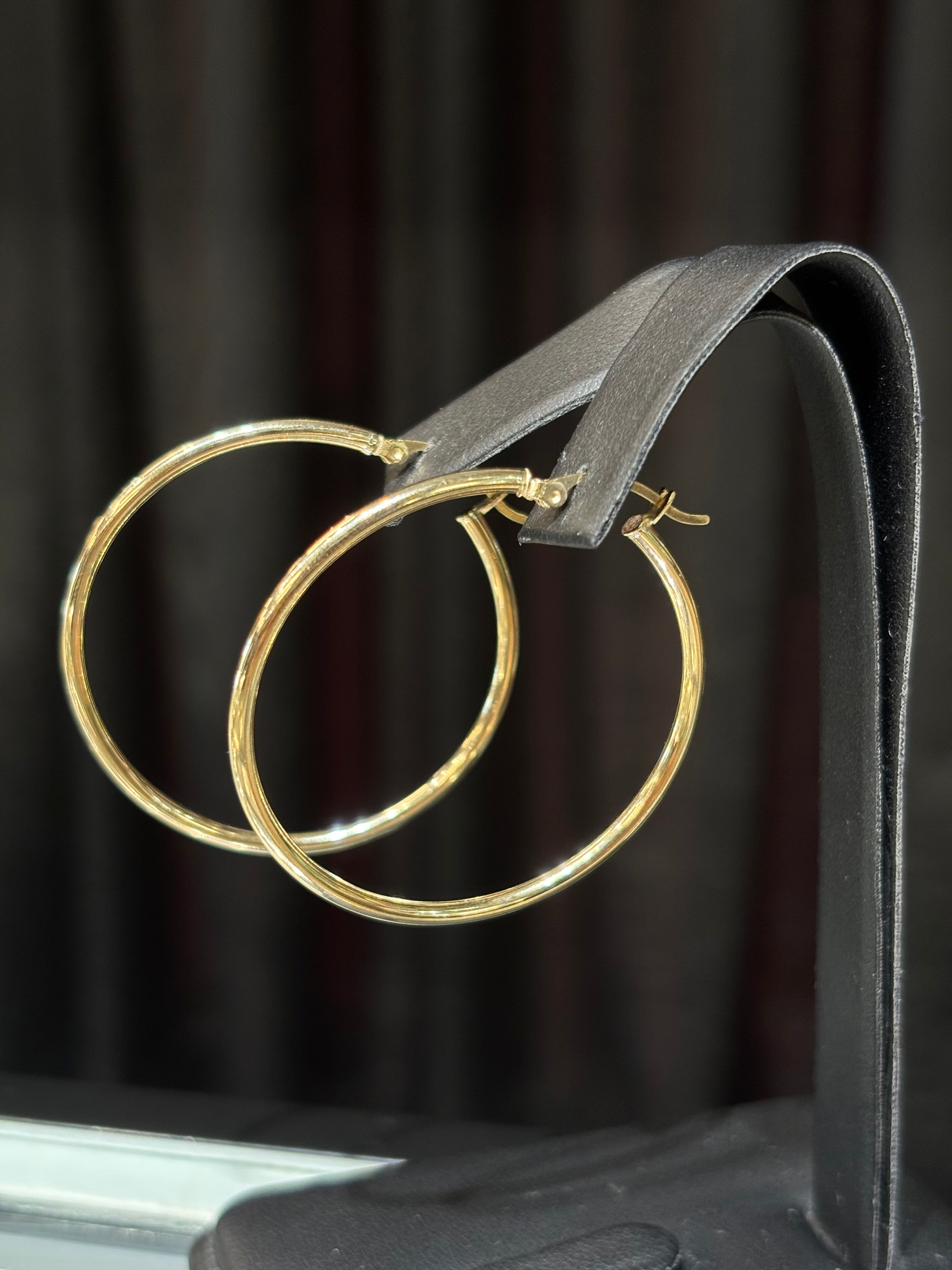 10k Plain Hoops