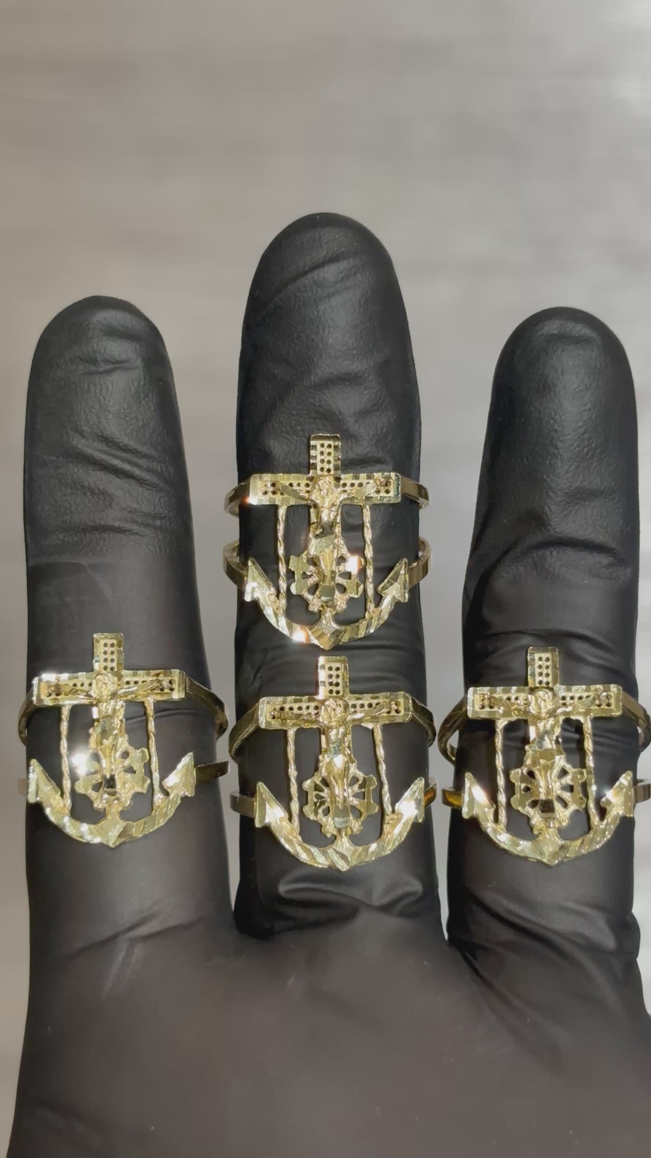 10k Crucifix Anchor Ring