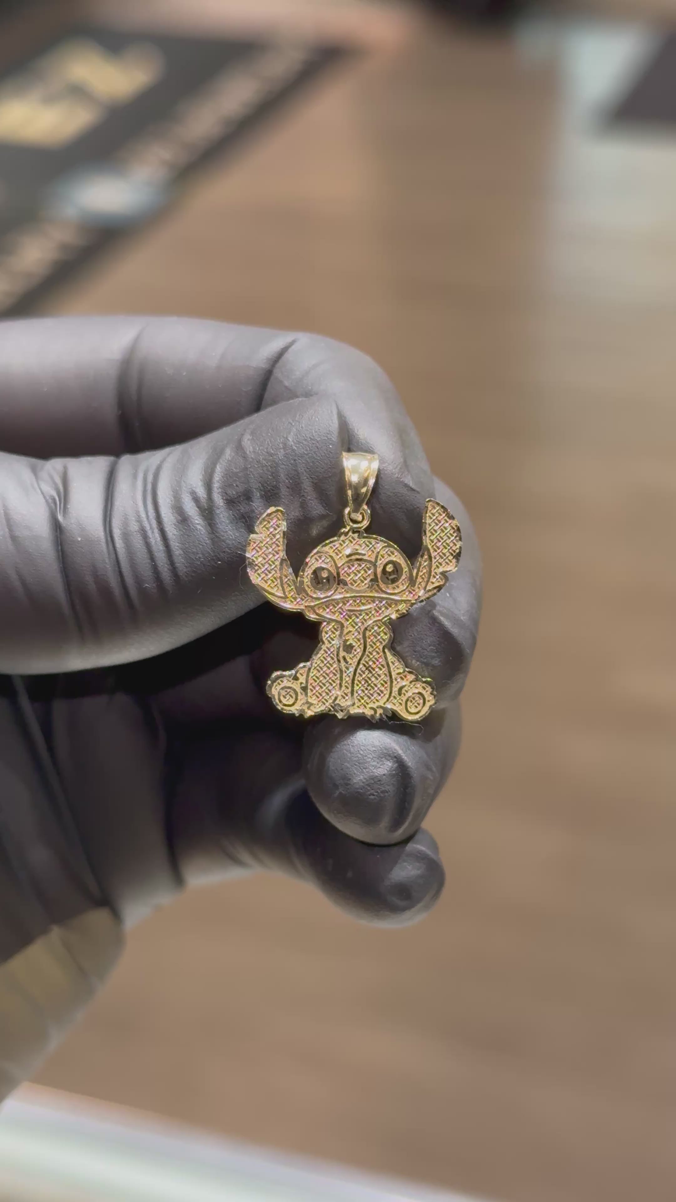 10k Stitch Pendant