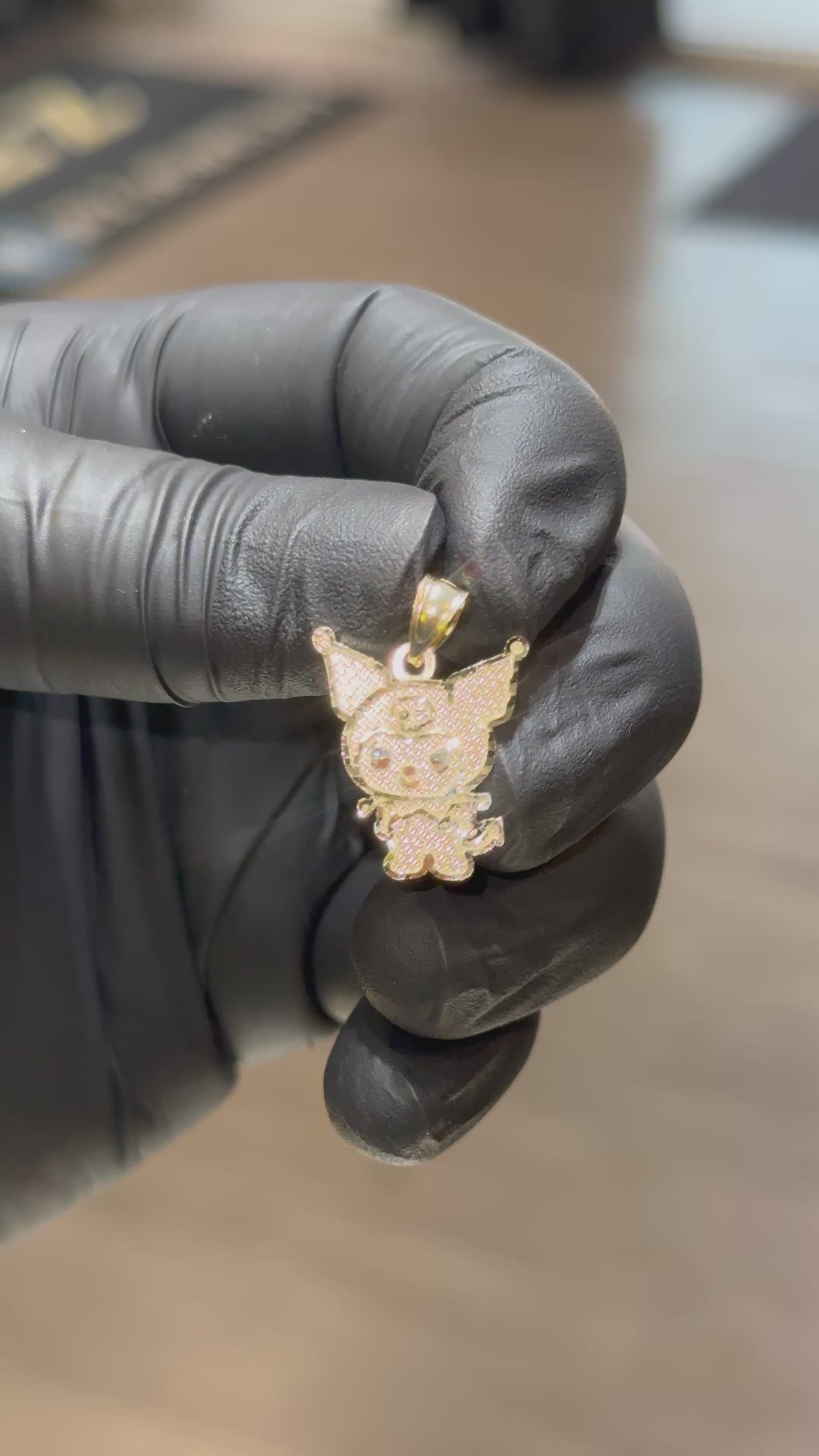 10k Kuromi Pendant