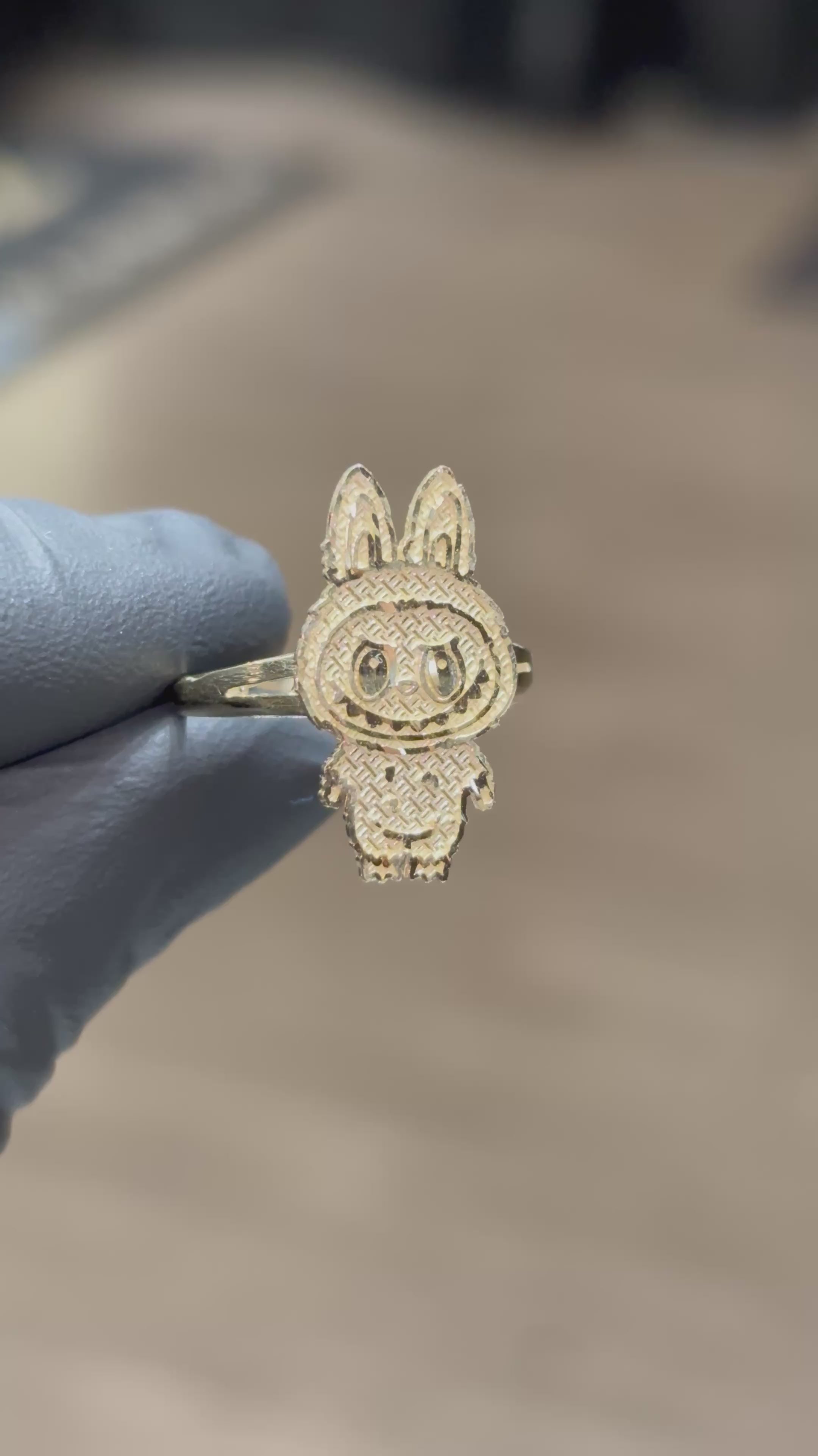 10k Full Body Labubu Ring