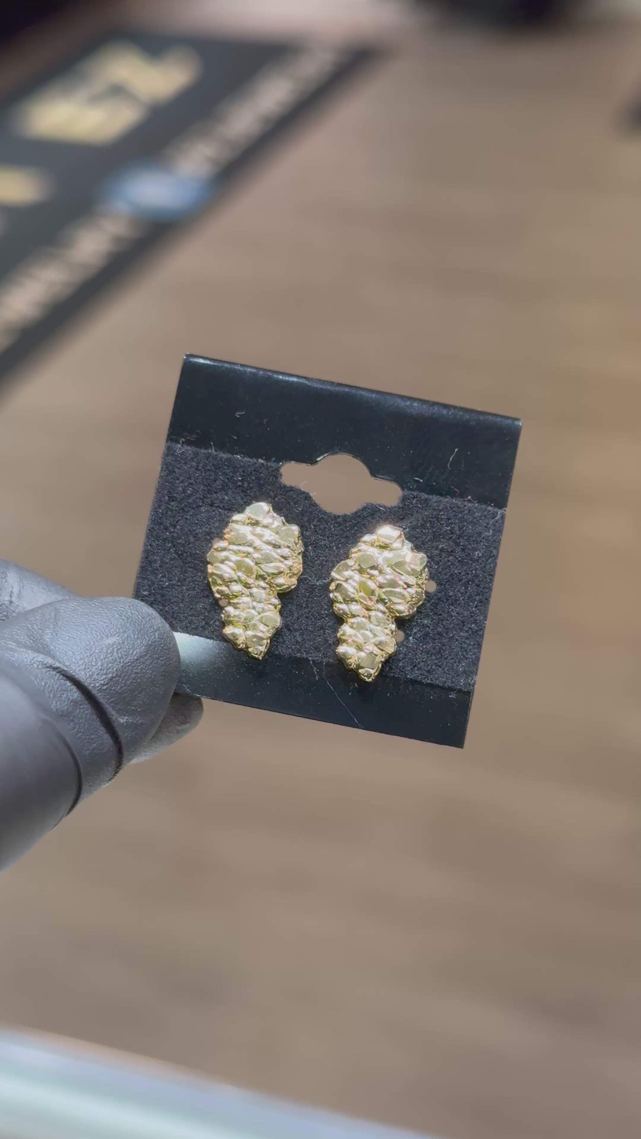 10k Small Classic Nugget Earrings
