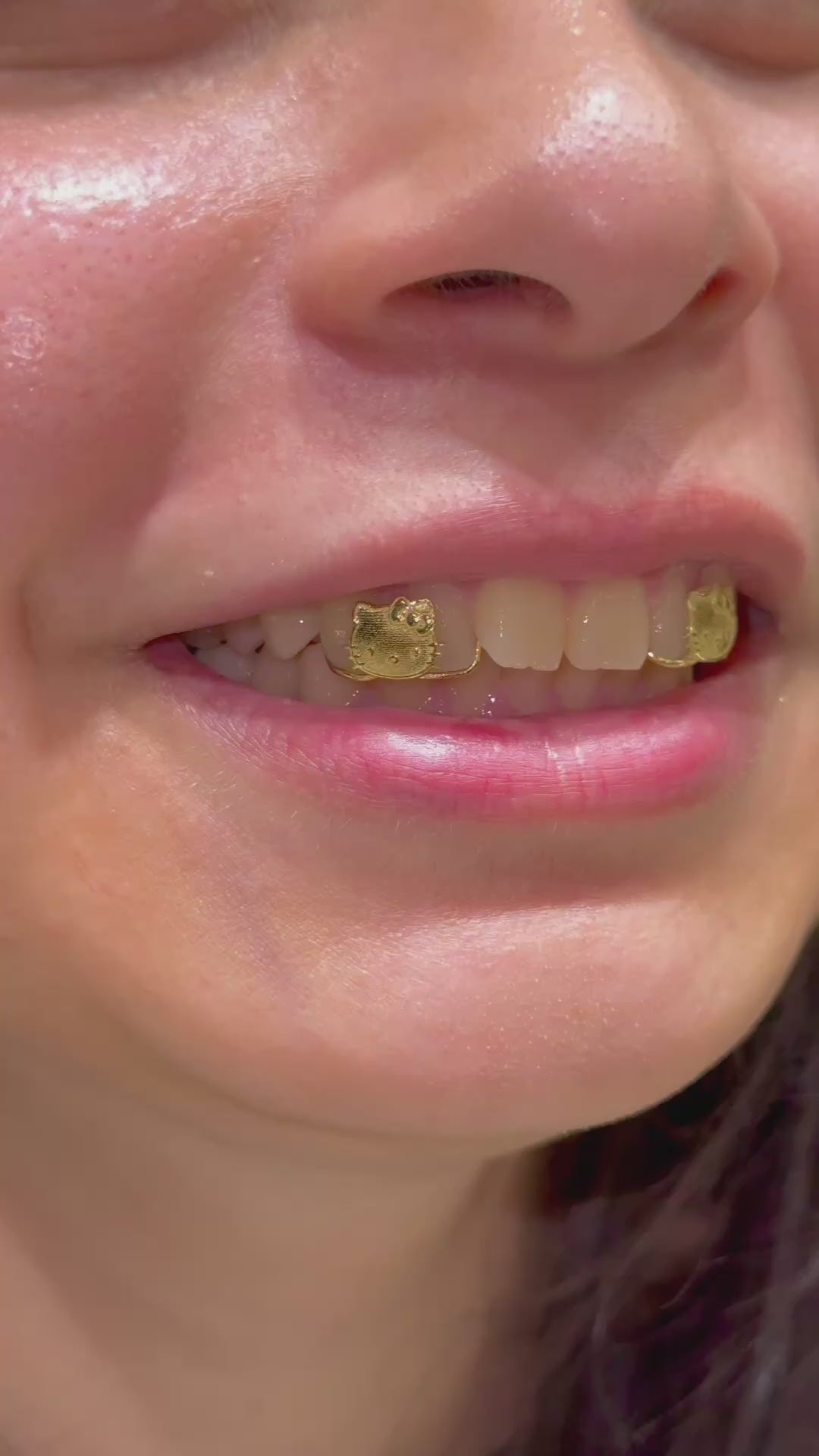 Load video: 10k Custom Hello Kitty Gap Grillz