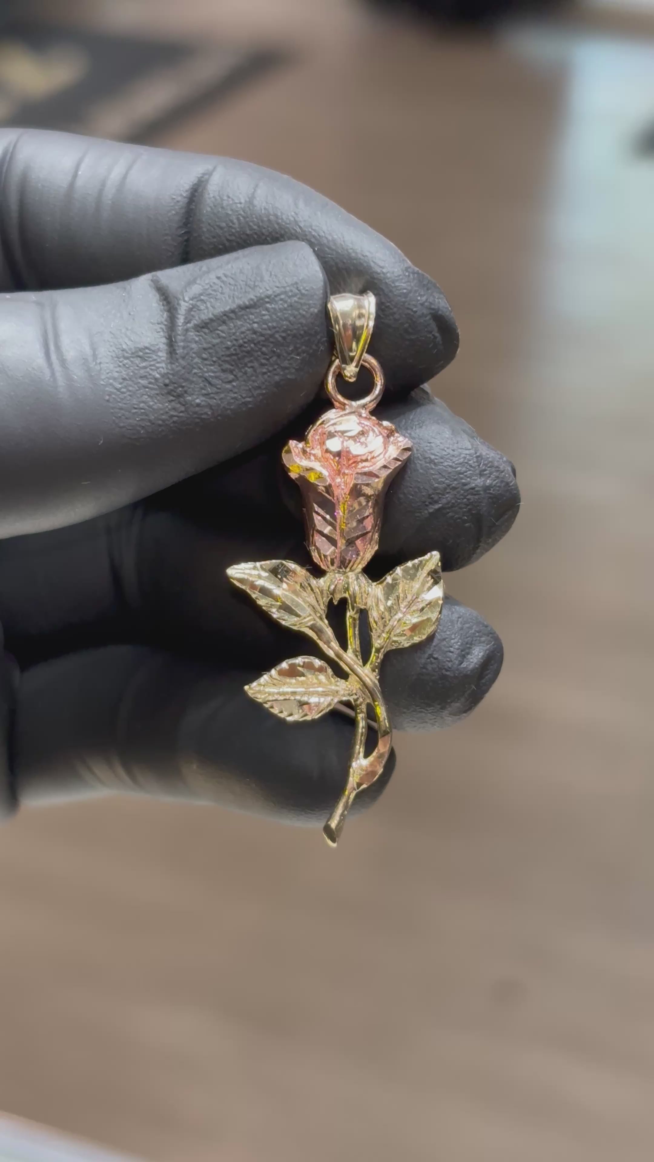 10k Rose Pendant