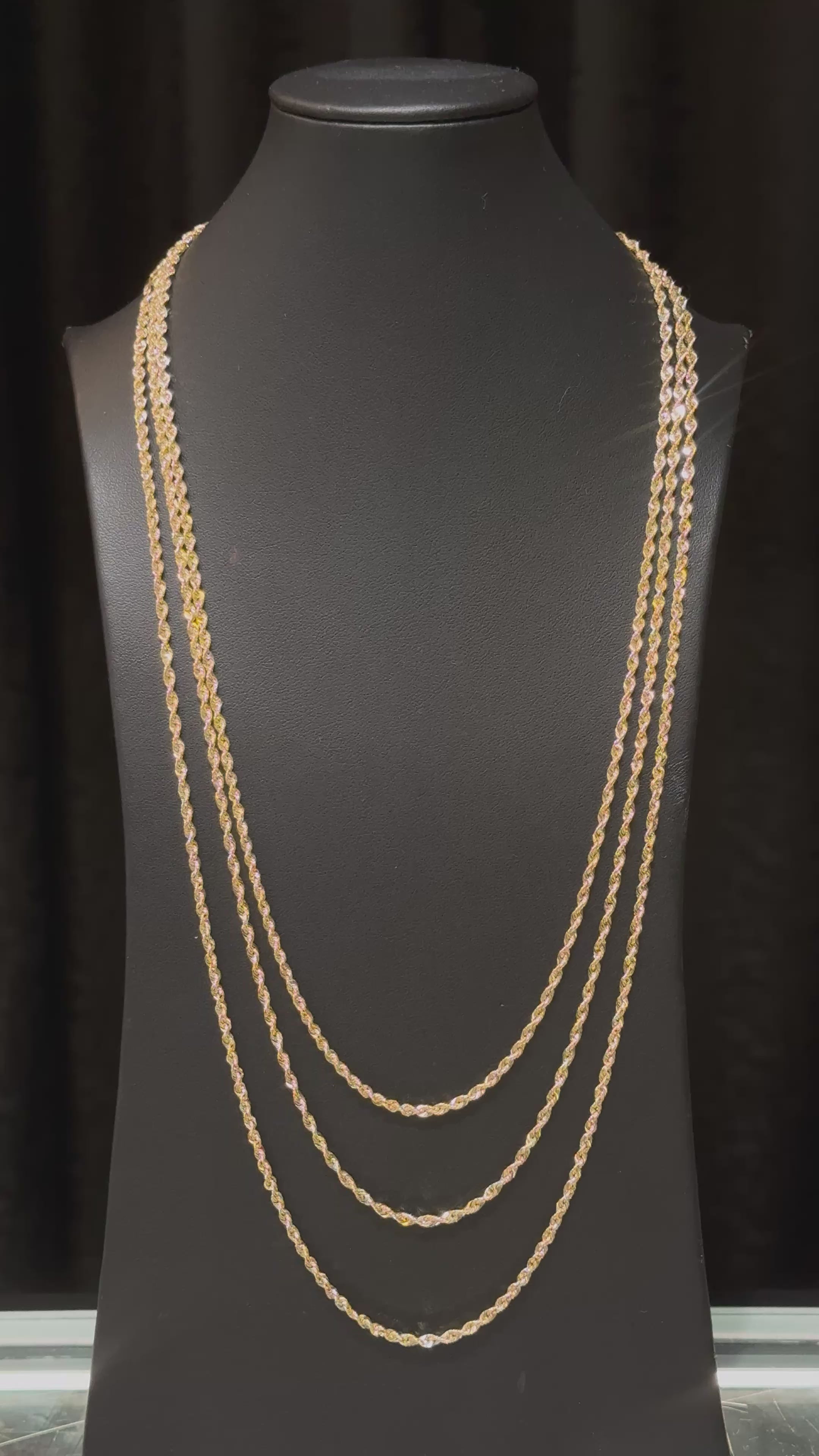 Load video: 10k 2.5mm Laser Cut Rope Chain