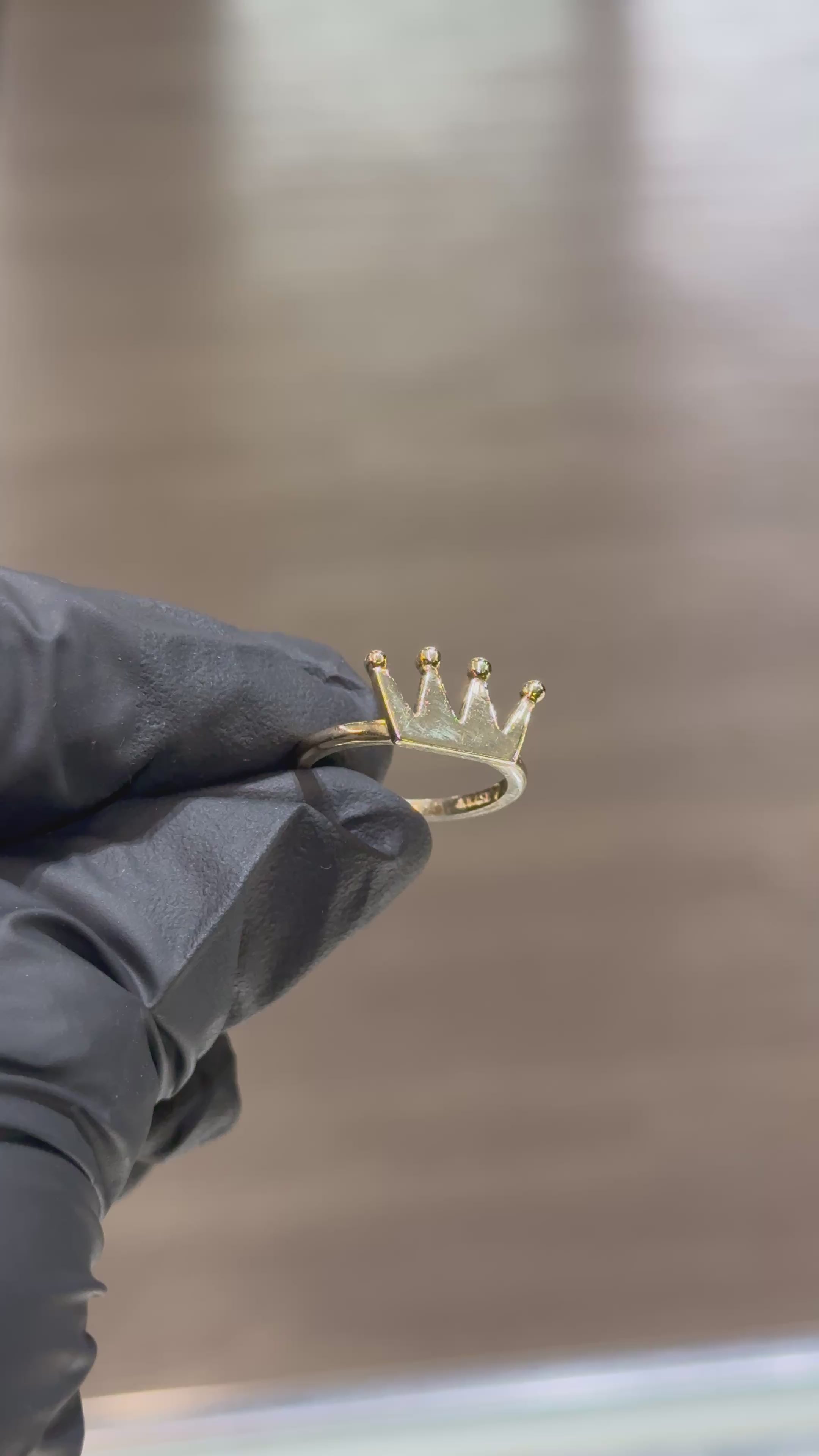 10k Crown Ring