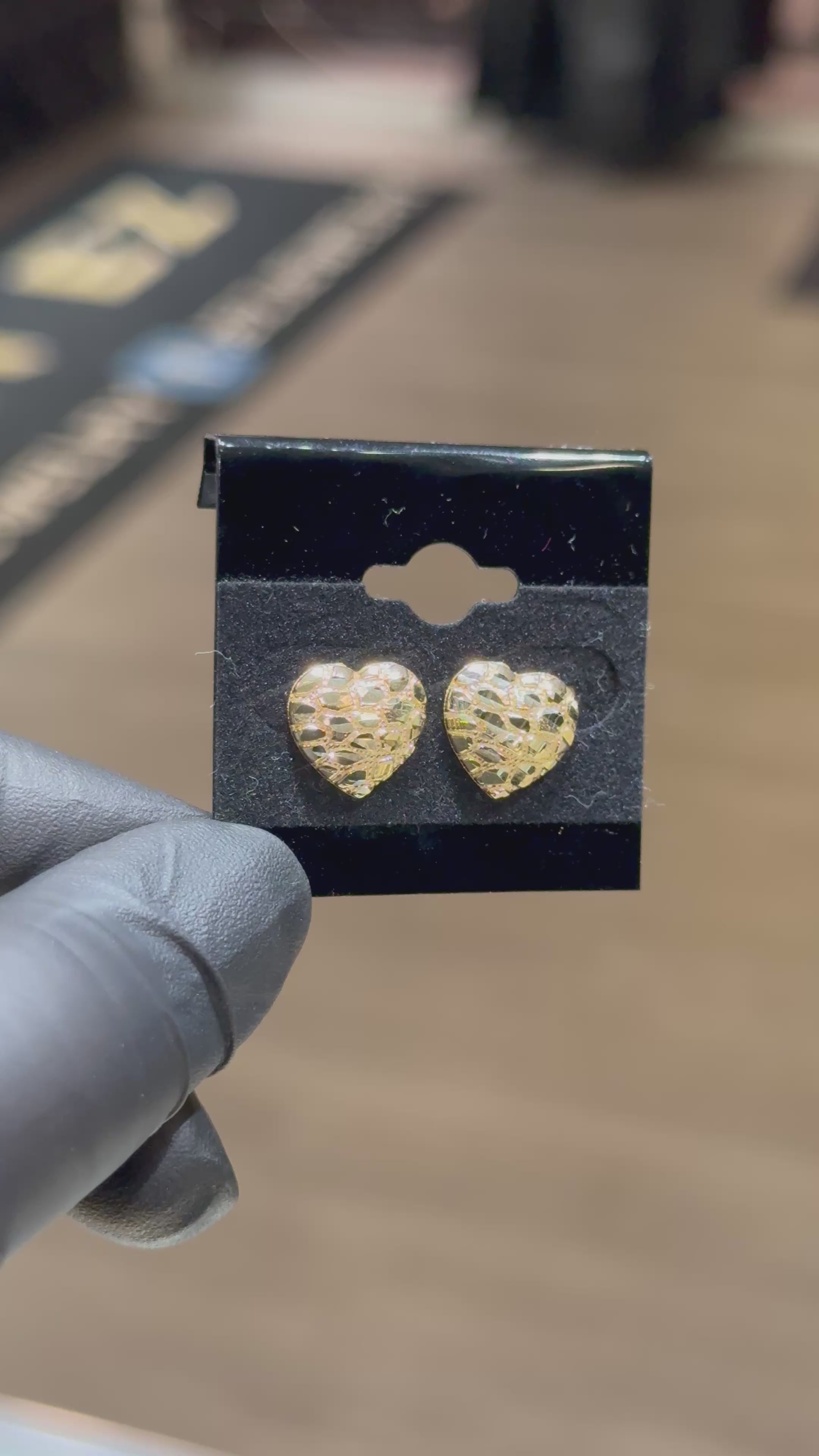 10k Medium Bubble Heart Nugget Earrings