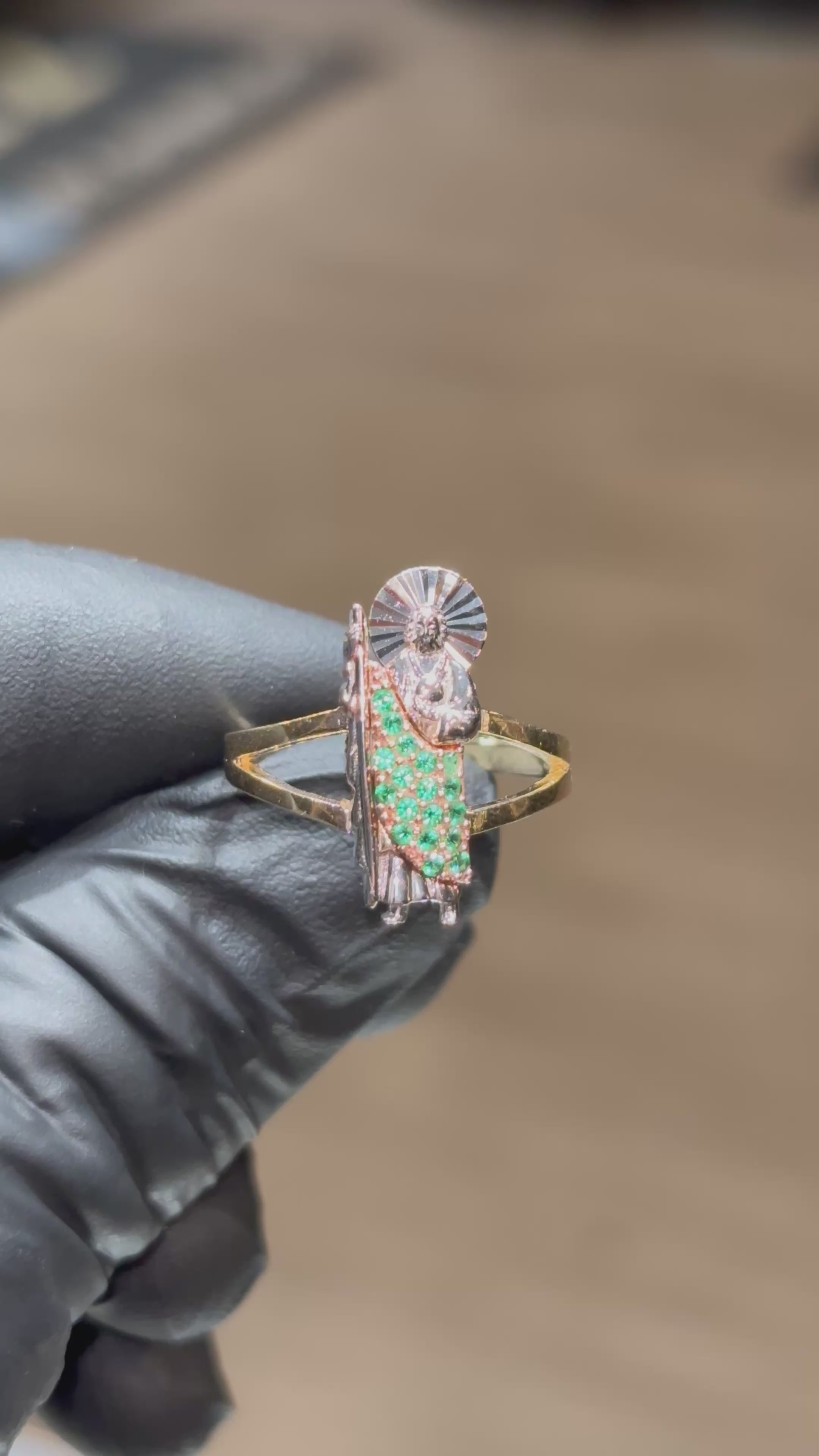 10k Tri-Colored San Judas with Green Crystals Ring