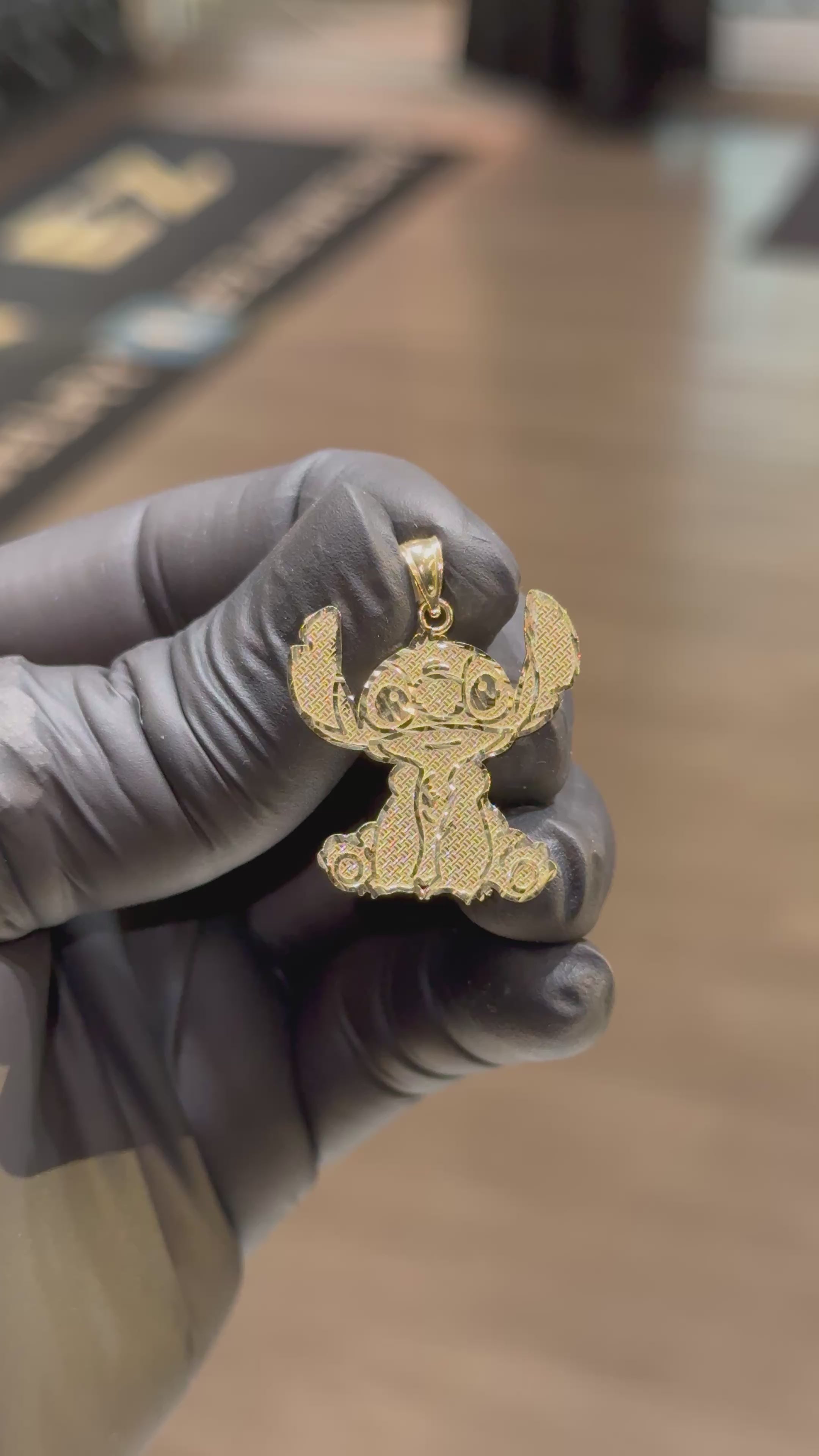 10k Stitch Pendant