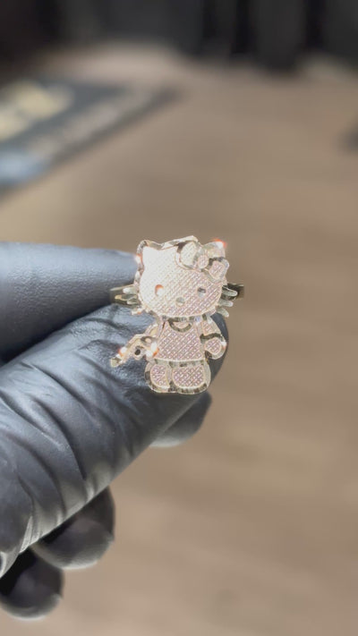 10k Hello Kitty with Pistol Ring