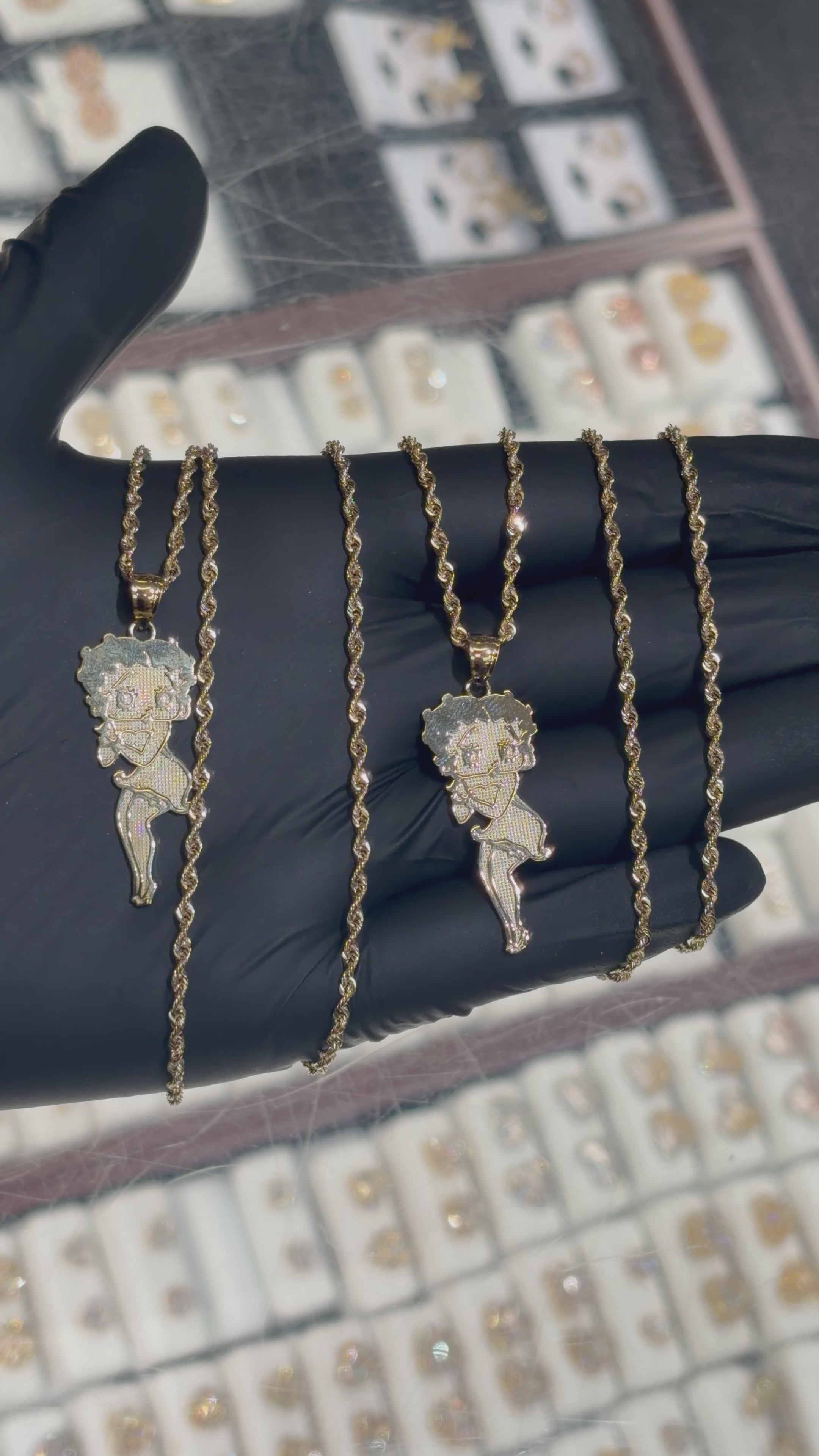 10k Medium Betty Boop Chain Set