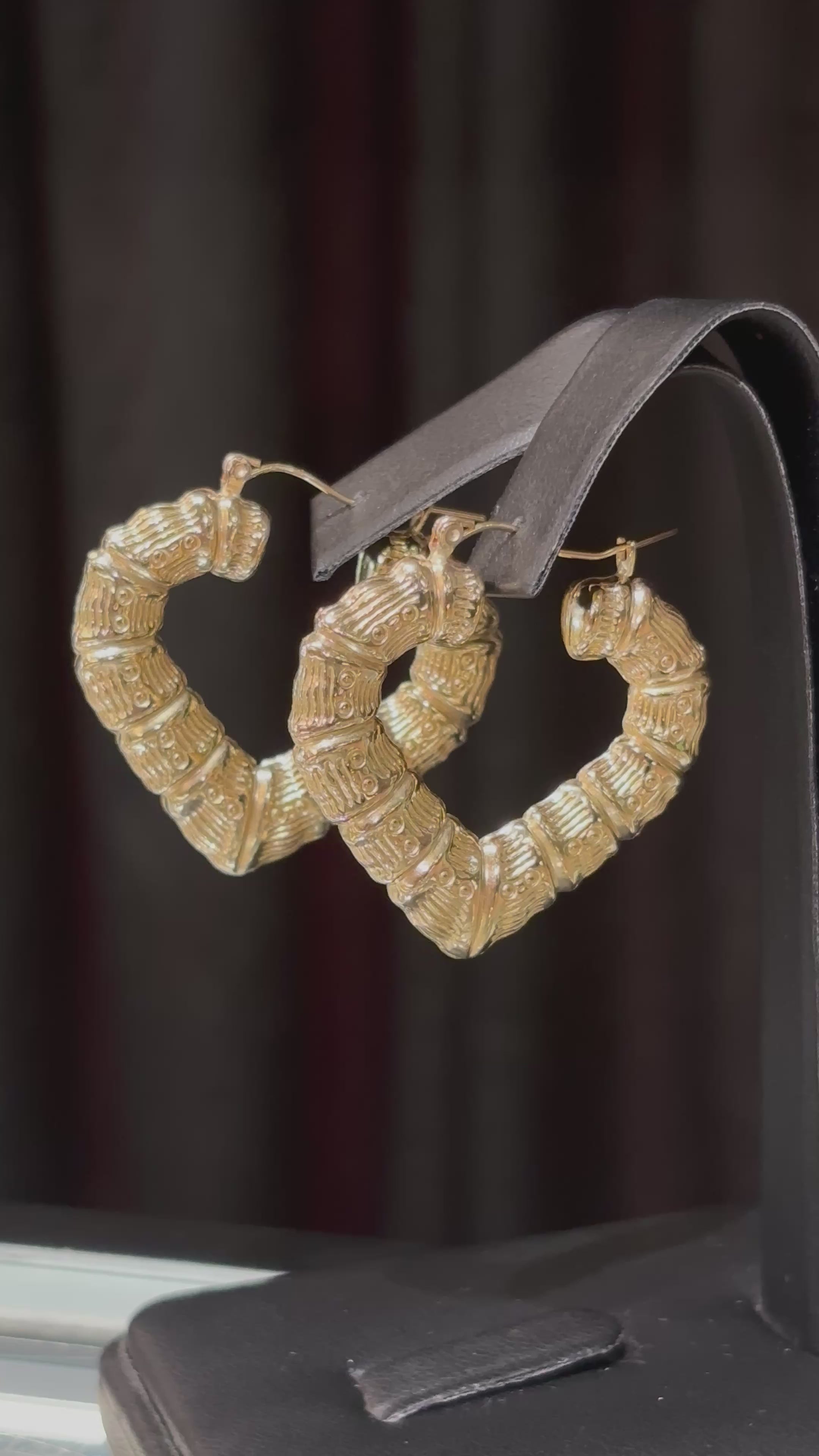 Load video: 10K Bamboo Heart Hoops