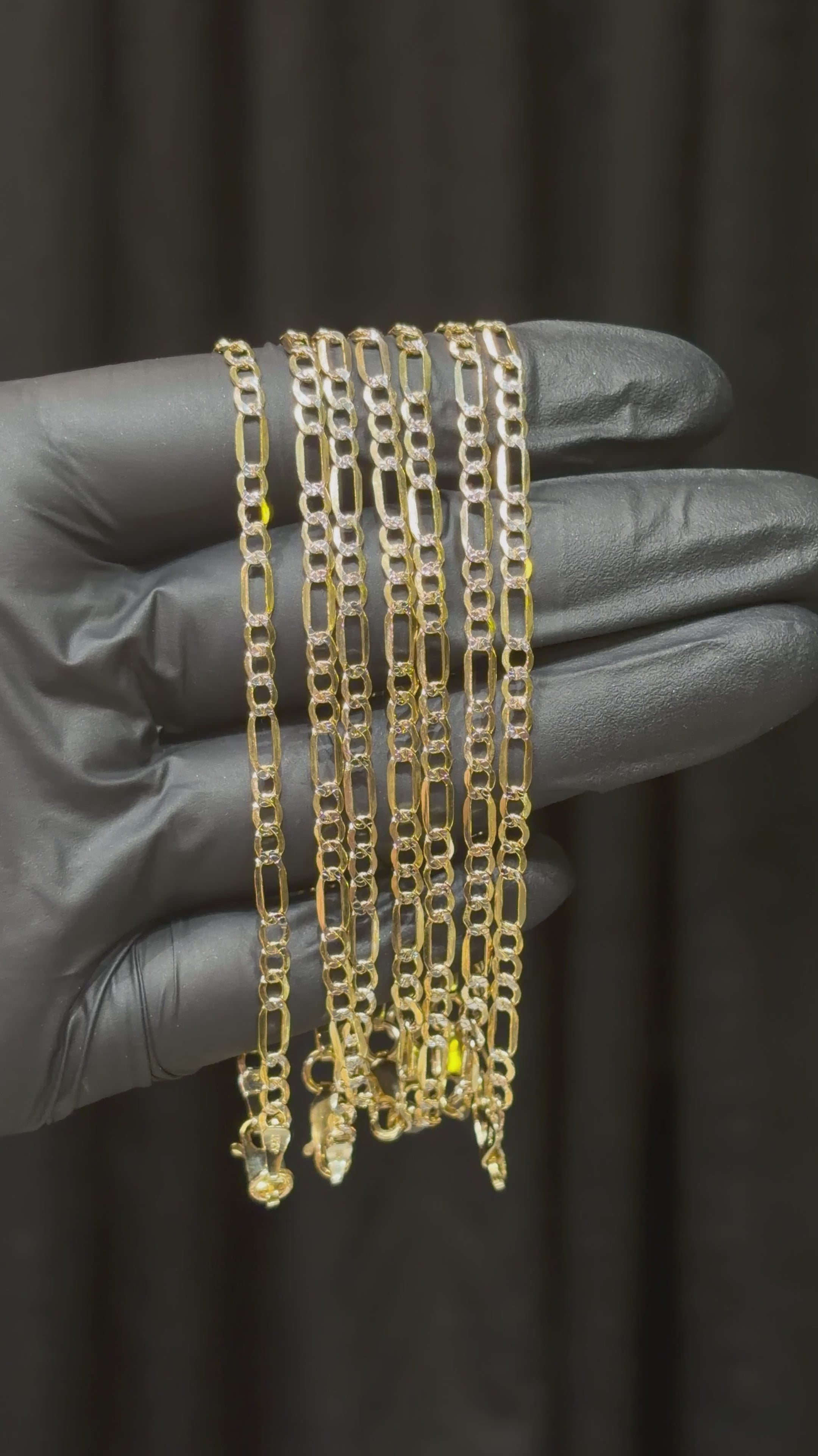 Load video: 10k 3.2mm Figaro Bracelet