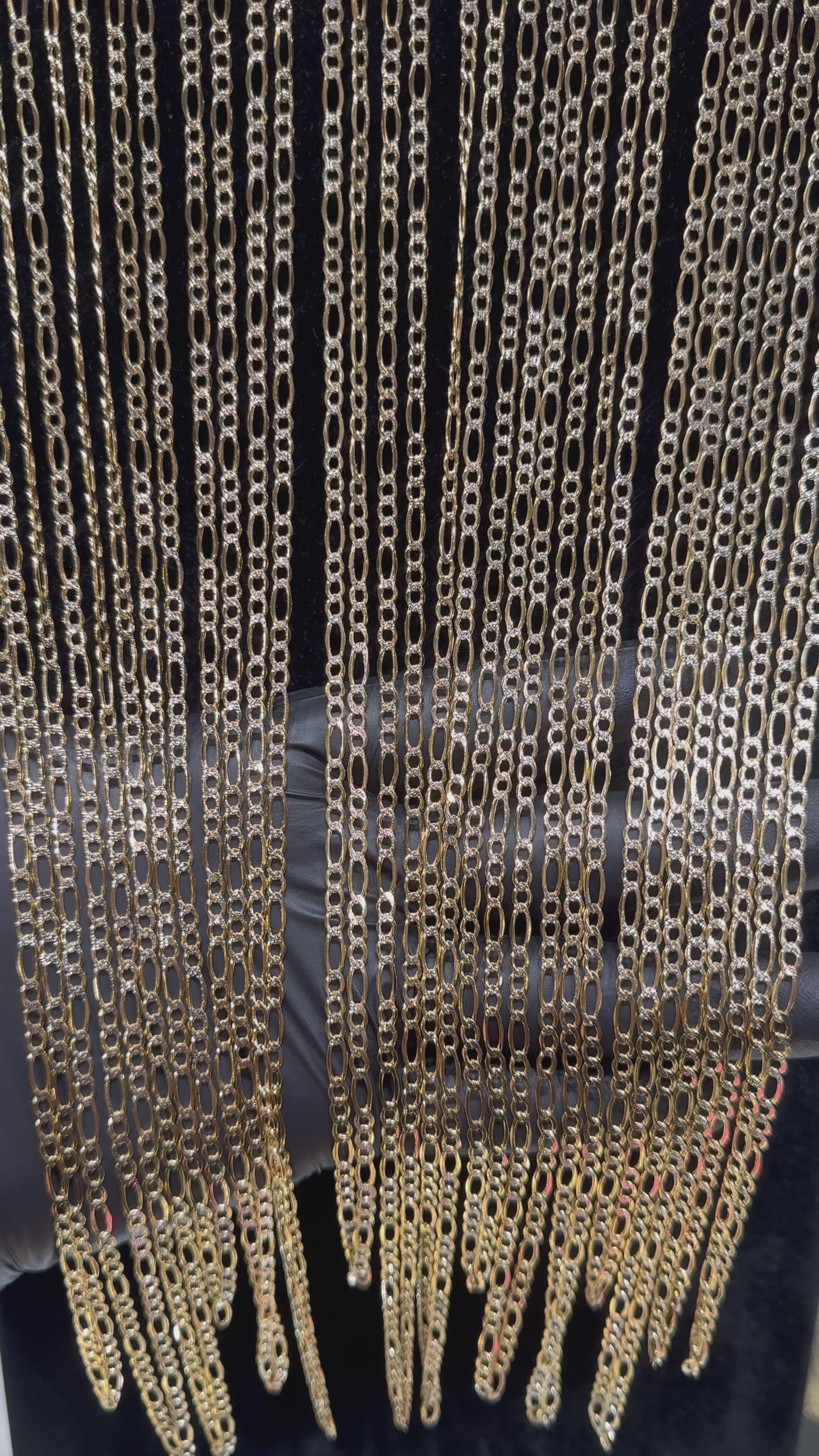 Load video: 10k 3.5mm Pave Figaro Chain