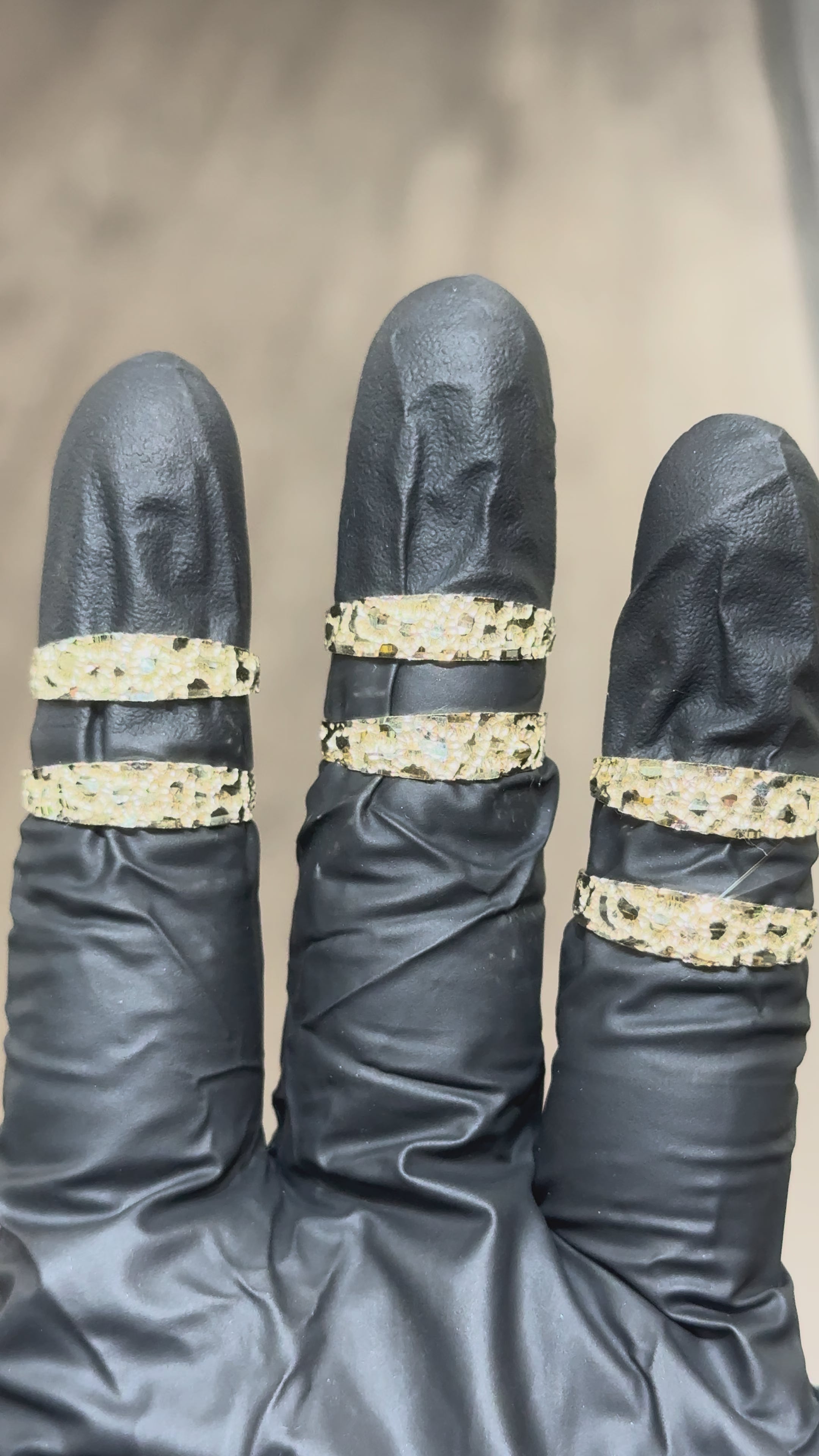 Load video: 10k Nugget Band Ring