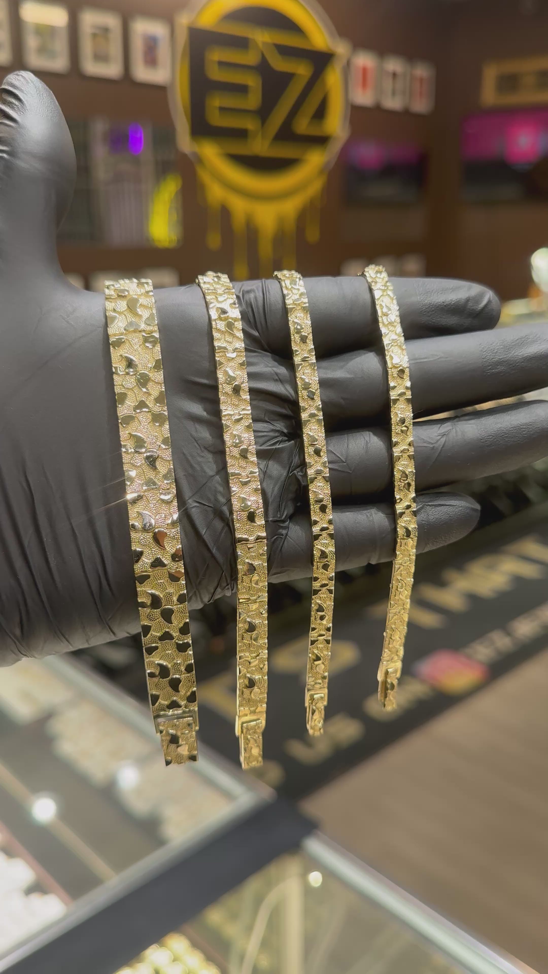 Load video: 10k Nugget Bracelets