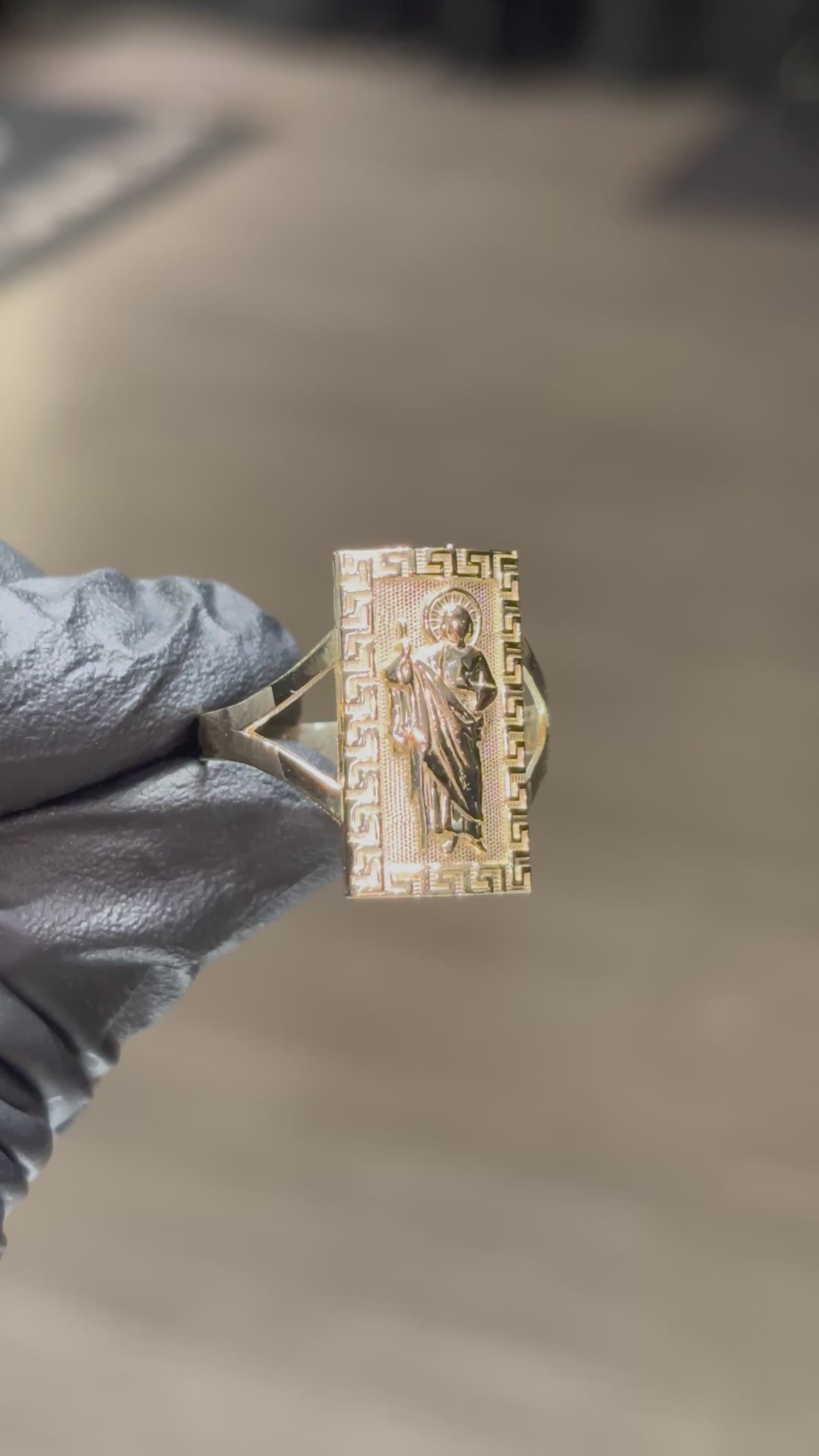 Load video: 10k Versace/Greek San Judas Shield Ring