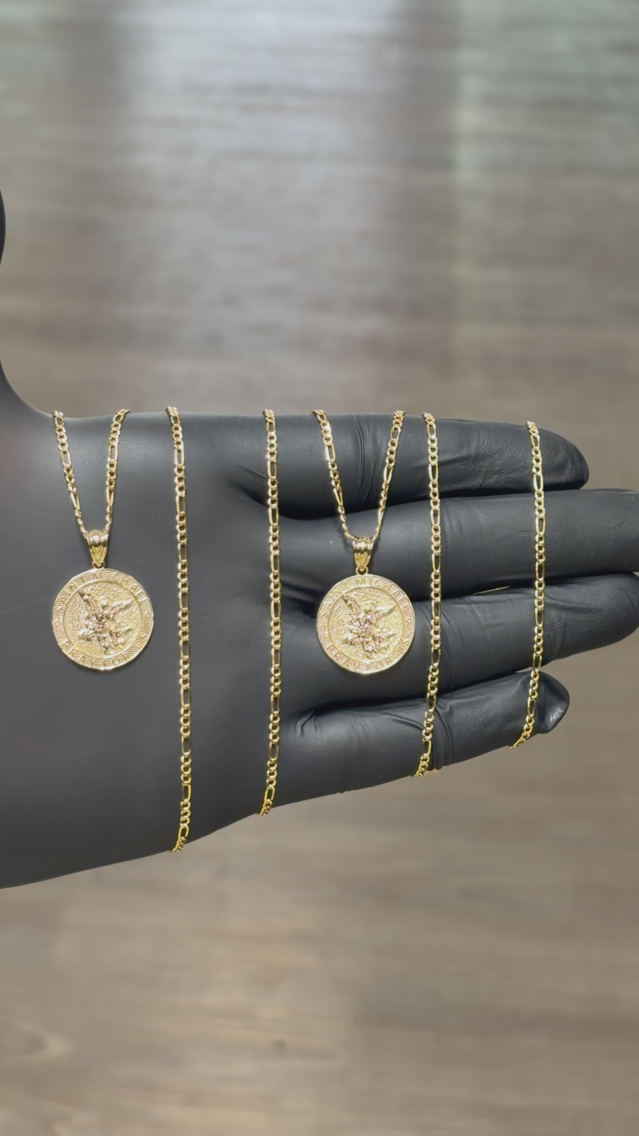 10k Round Saint Michael Chain Set