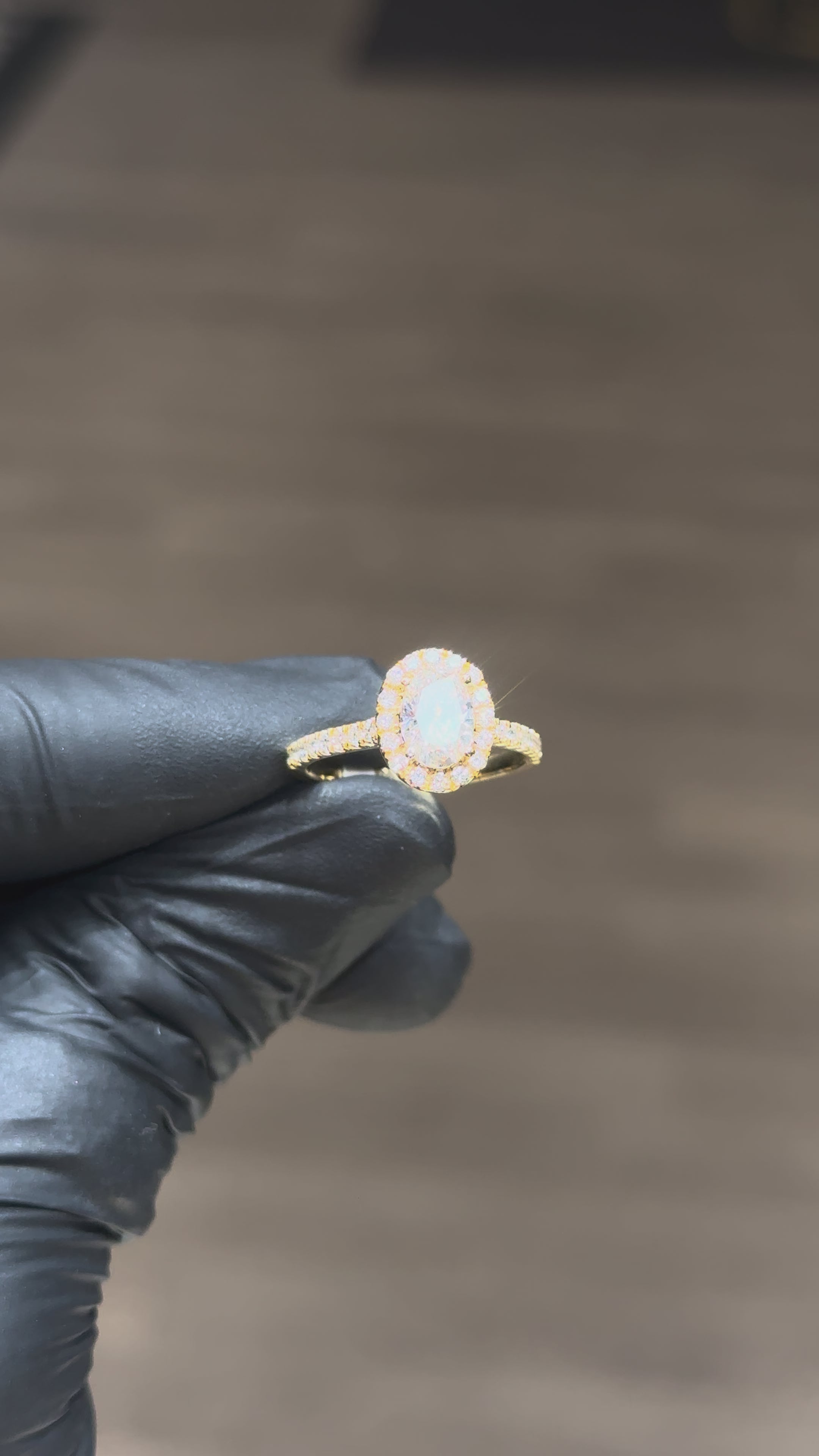 Load video: 10k CVD Vs1 Diamond Oval Cut Halo Ring
