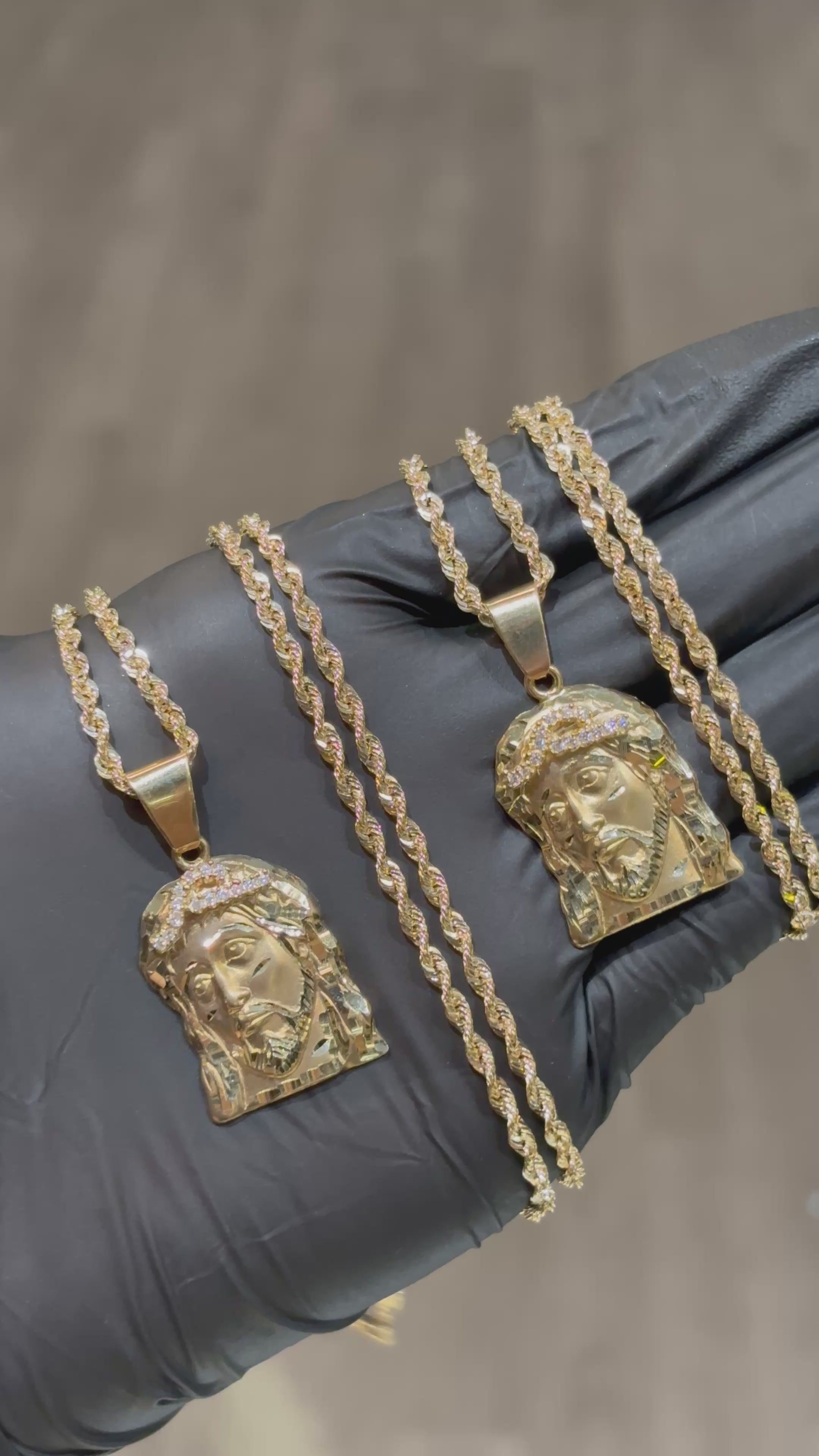 Load video: 10k Crystal Jesus Head Chain Set