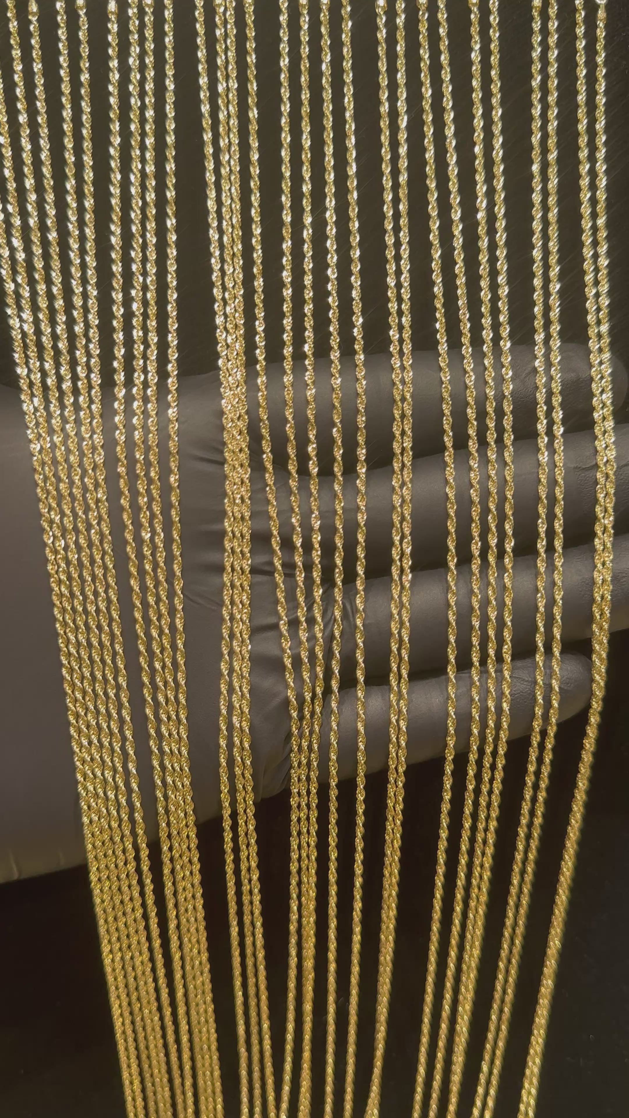 Load video: 10k 1.6mm Silk Rope Chain