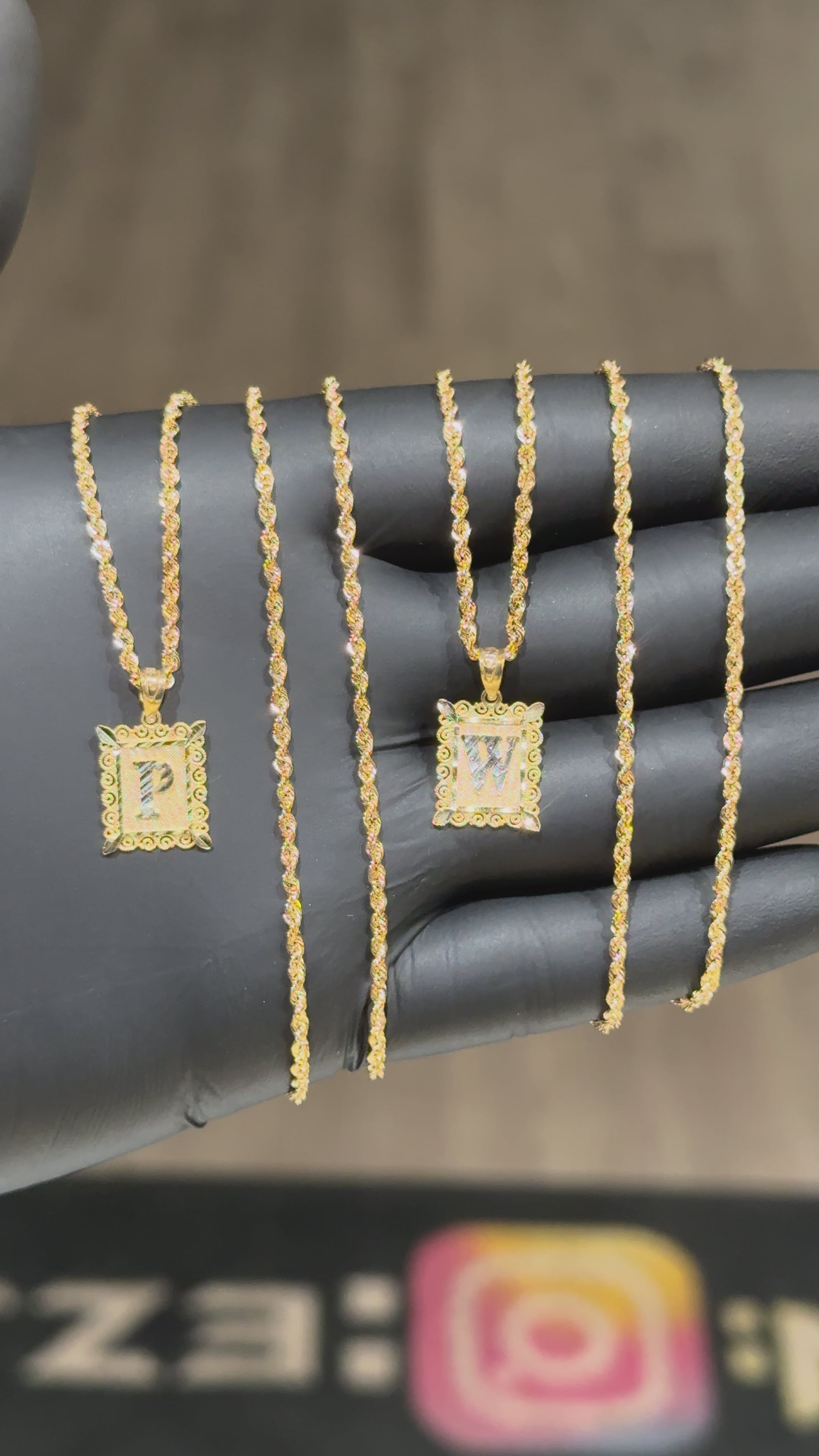 Load video: 10k Initial Pendant Chain Set