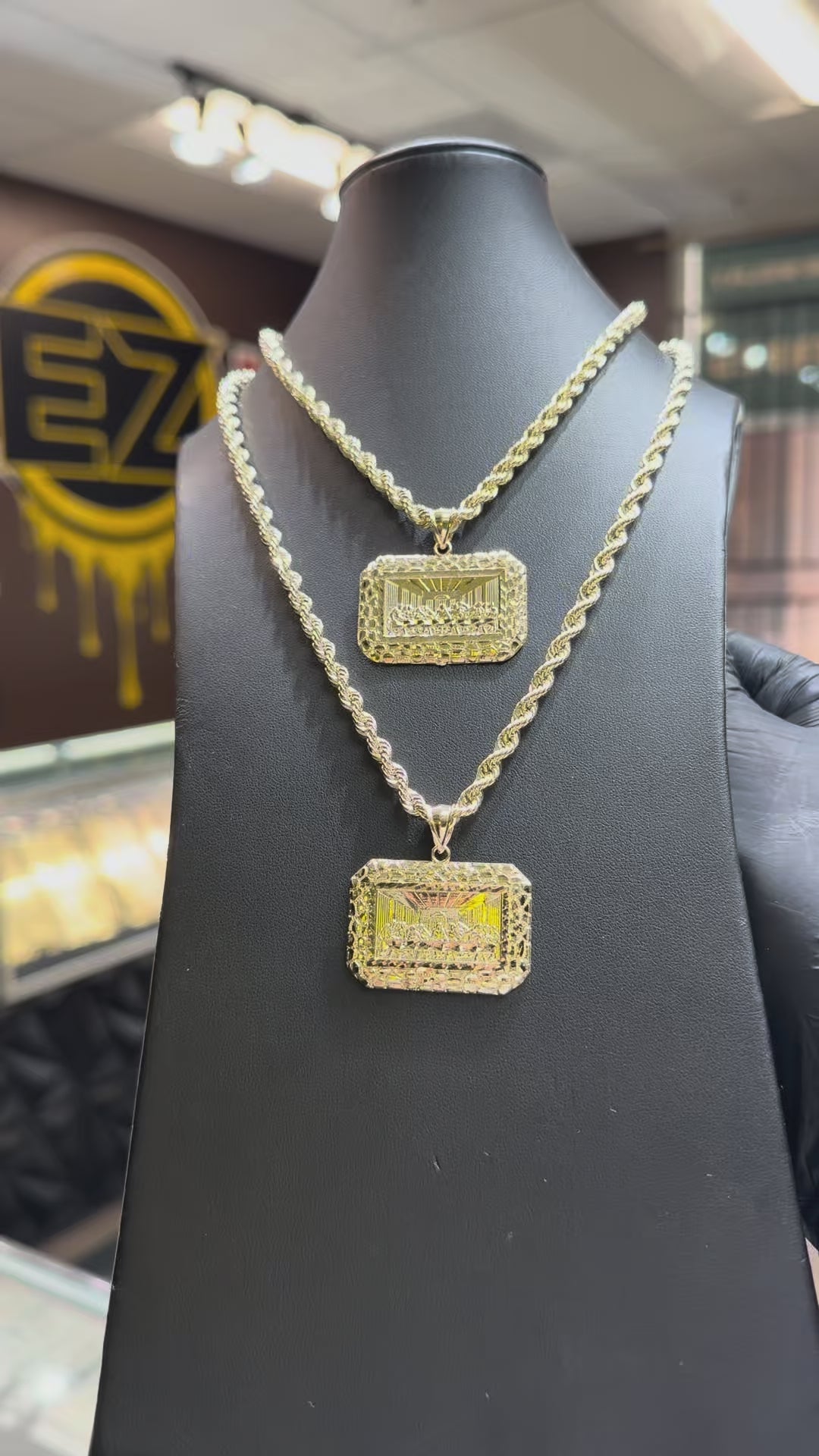 10k Large Nugget Last Supper Pendant Chain Set