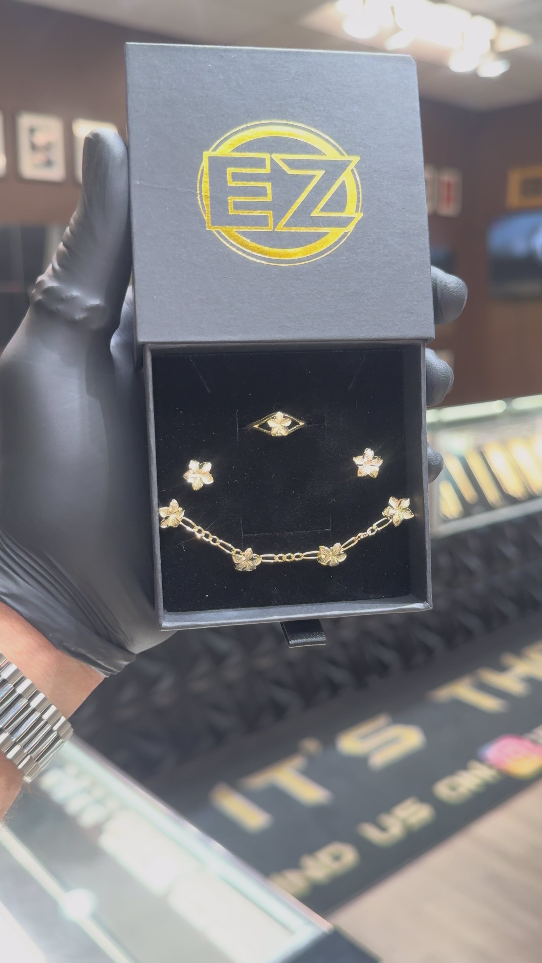 Hibiscus Ring Set