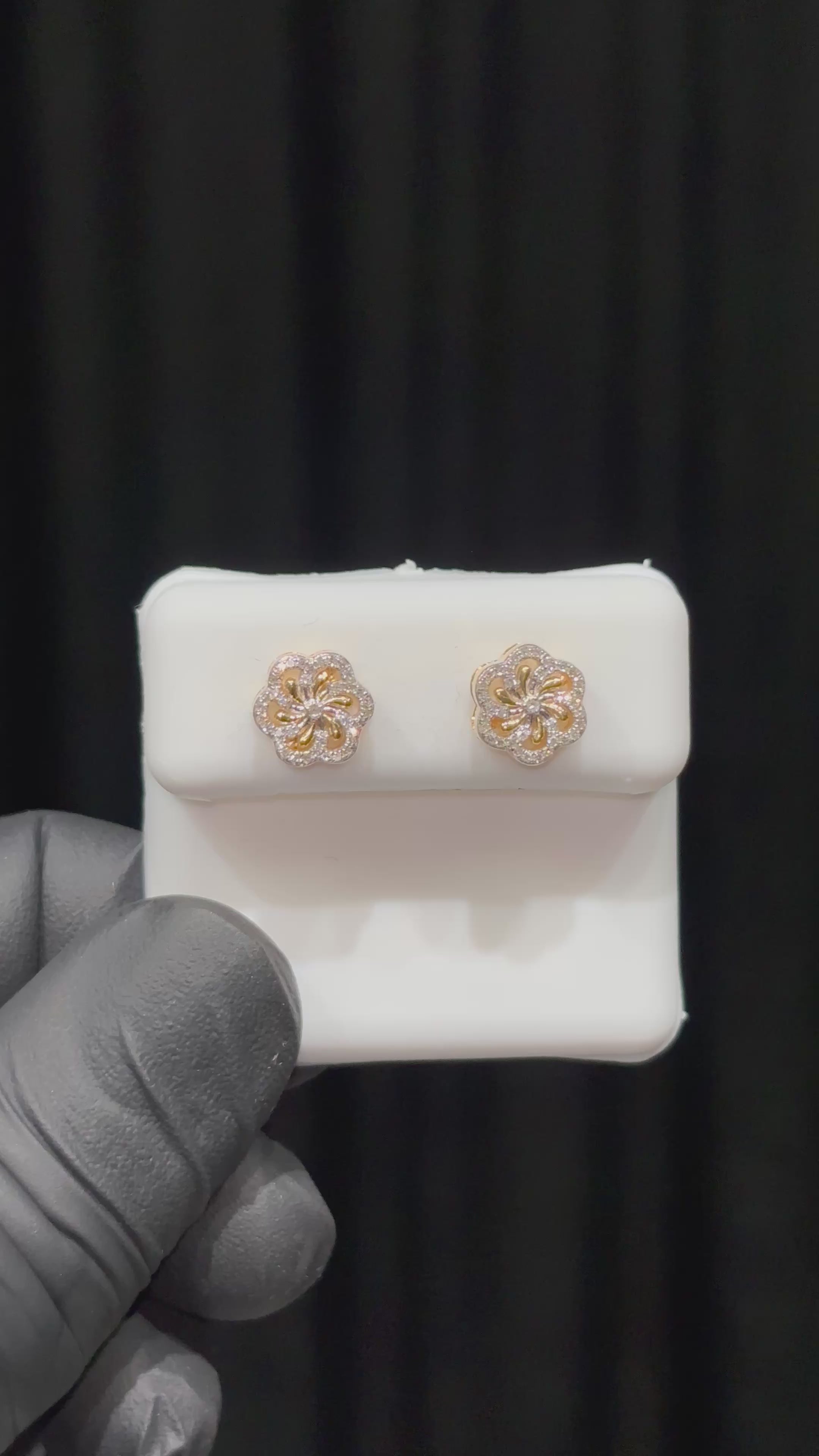 Load video: Flower Diamond Earrings