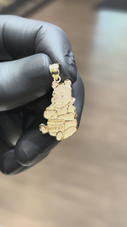 10k Winnie The Pooh Pendant