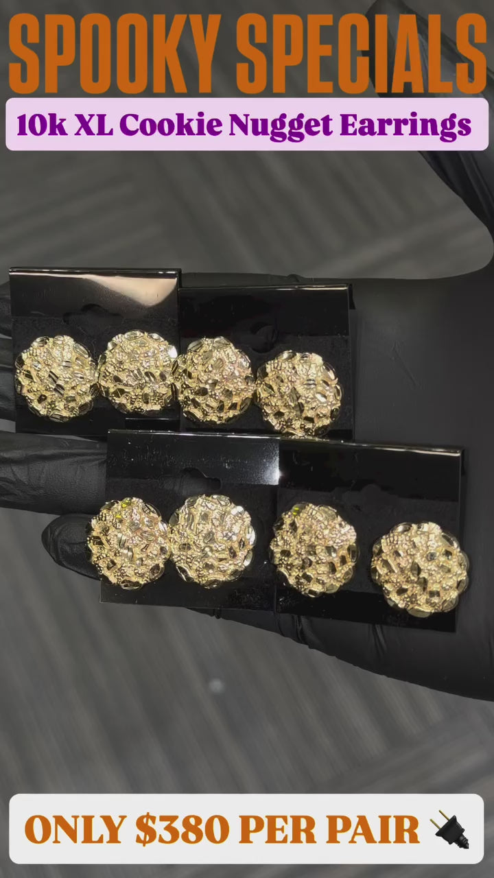 Load video: 10k Extra-Large Circle/Cookie Nugget Earrings